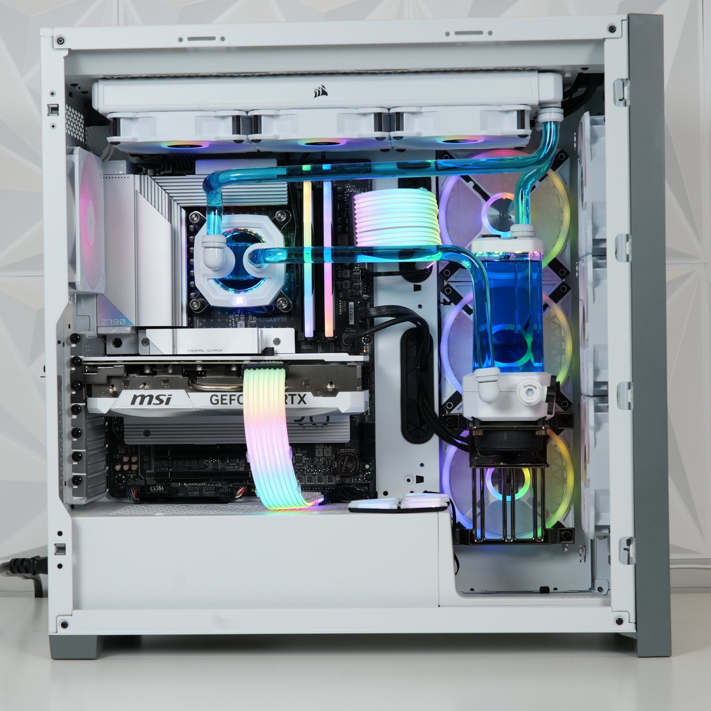 Custom Water Cooled Pc - Intel Core i7 13700KF - RTX 4070 Ti SUPER - 32GB DDR5 - 2TB SSD - Win 11 PRO