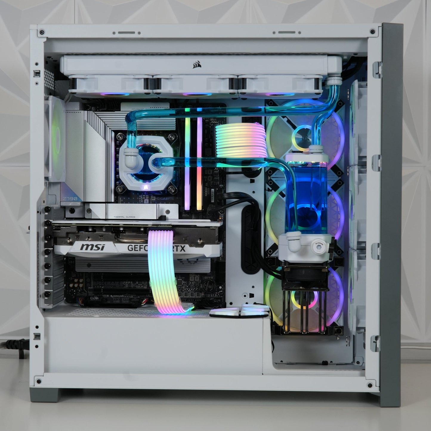 Custom Water Cooled Pc - Intel Core i7 13700KF - RTX 4070 Ti SUPER - 32GB DDR5 - 2TB SSD - Win 11 PRO